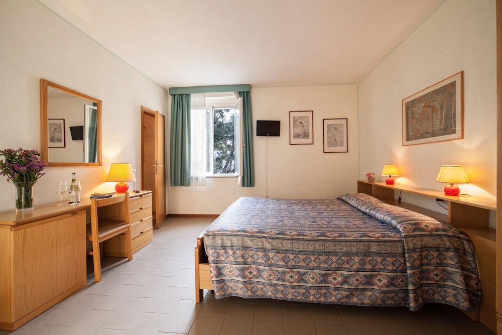 Hotel Villa Bolgheri Marina di Castagneto Carducci Εξωτερικό φωτογραφία